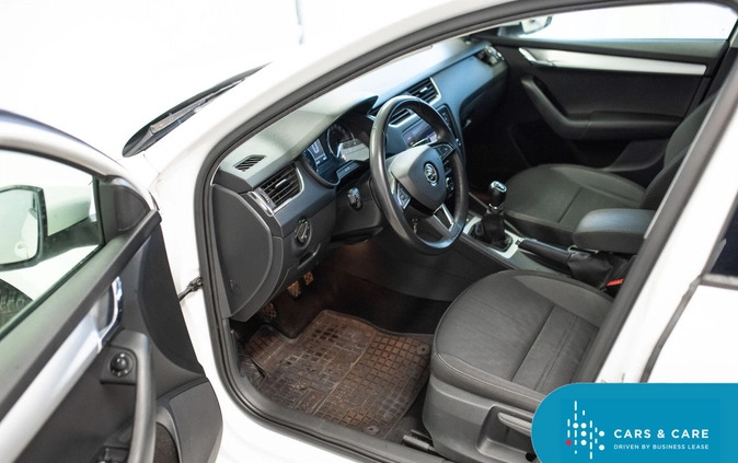 Skoda Octavia cena 46900 przebieg: 181251, rok produkcji 2020 z Ciechocinek małe 232